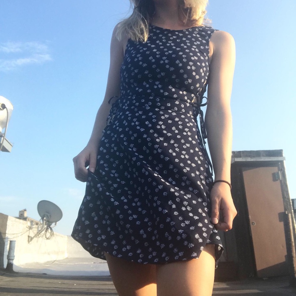 blue daisy dress with lace up sides